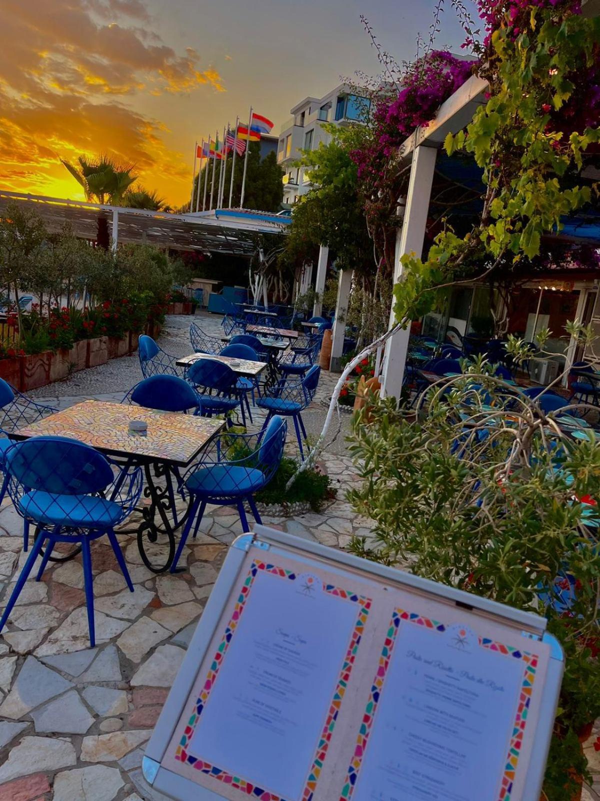 Bougainvill Sunset Villa Саранда Екстер'єр фото