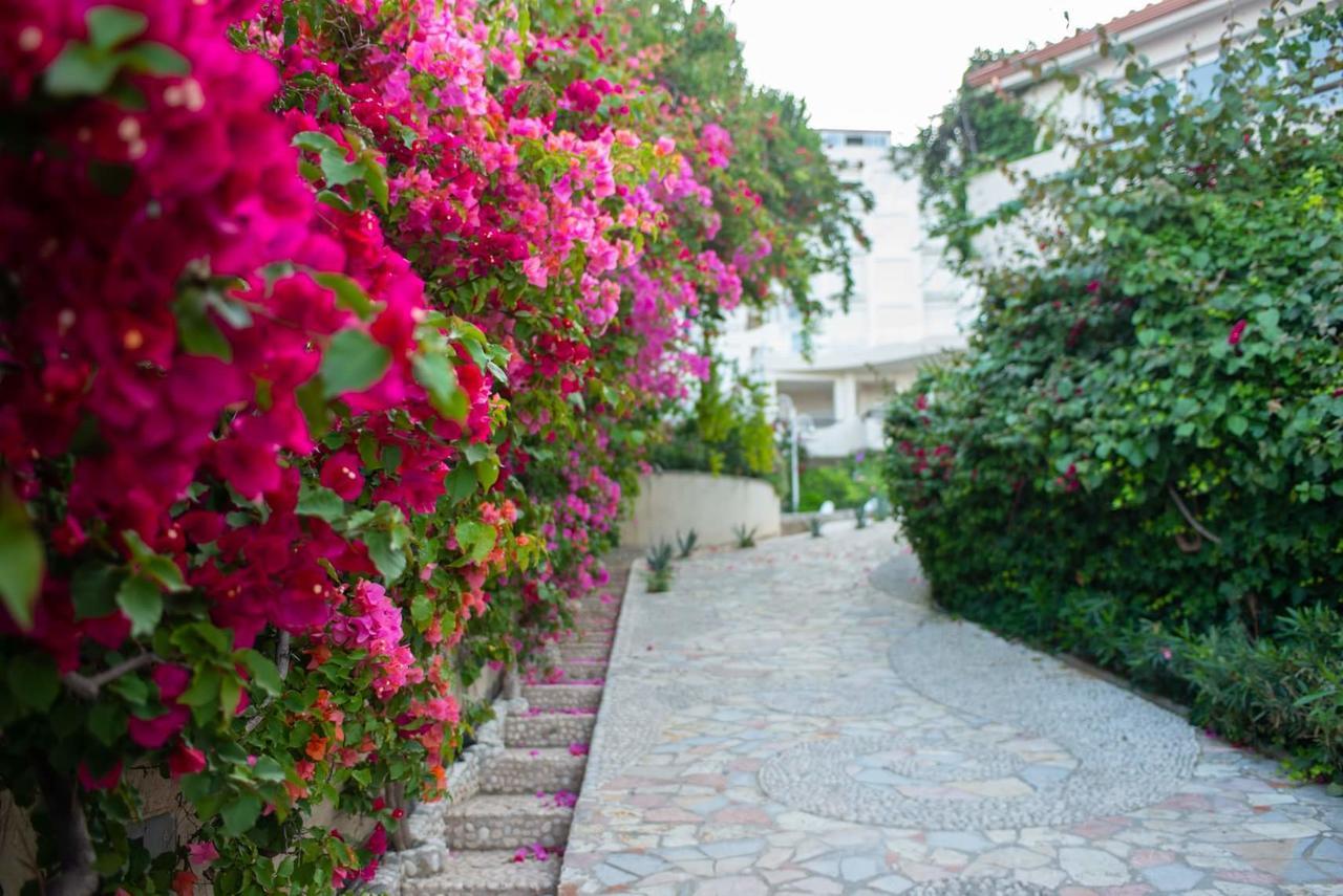 Bougainvill Sunset Villa Саранда Екстер'єр фото